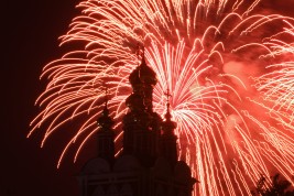 Fireworks marking the 75th anniversary of Victory in World War II