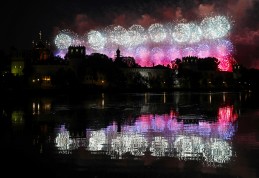 Fireworks marking the 75th anniversary of Victory in World War II