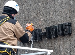 Routine maintenance of Leningrad Hero City Obelisk